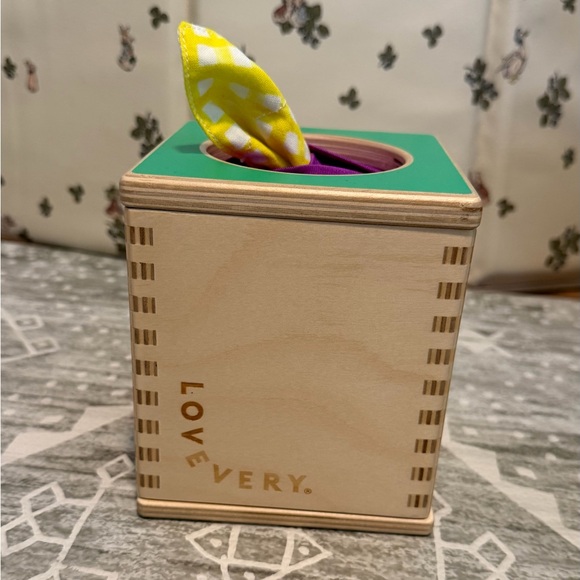 Lovevery “The Sensor” Play Kit - Months 5-6 | Complete Set | Montessori Baby Toy - Picture 7 of 8